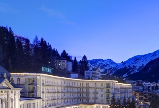 Aufregende Aktionspakete im Steigenberger Grandhotel Belvédère zum Jahresbeginn