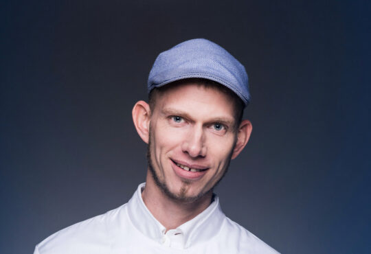 ©Boris Rommel: Chefkoch des Gourmet-Restaurants Le Cerf im Wald & Schlosshotel Friedrichsruhe