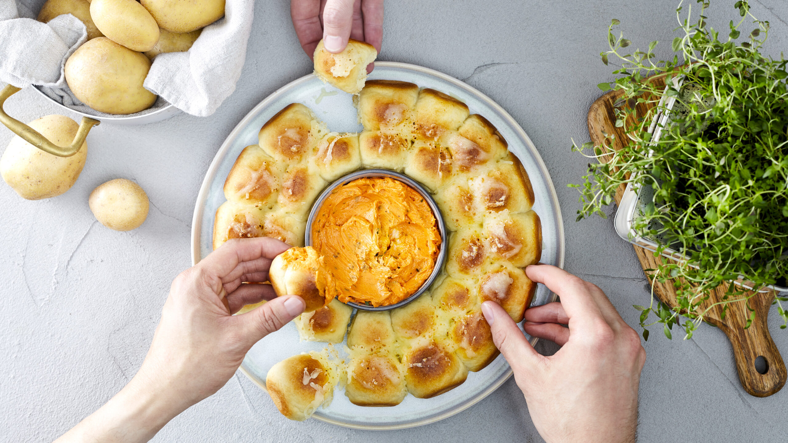 Rezept für Pull-Apart-Bread: Trendiges Finger-Food für die Grillsaison