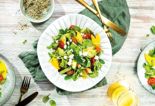 Sommersalate mit raffinierter Würze