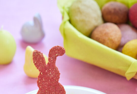 Ostern ohne Ei: Rezepte zum Osterbrunch Von "Rührei" bis Ostergebäck präsentieren die Bio-Spitzenköche leckere und originelle Osterbrunch-Rezepte ohne Eier