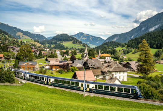 Neu ohne Umsteigen: Der GoldenPass Express.