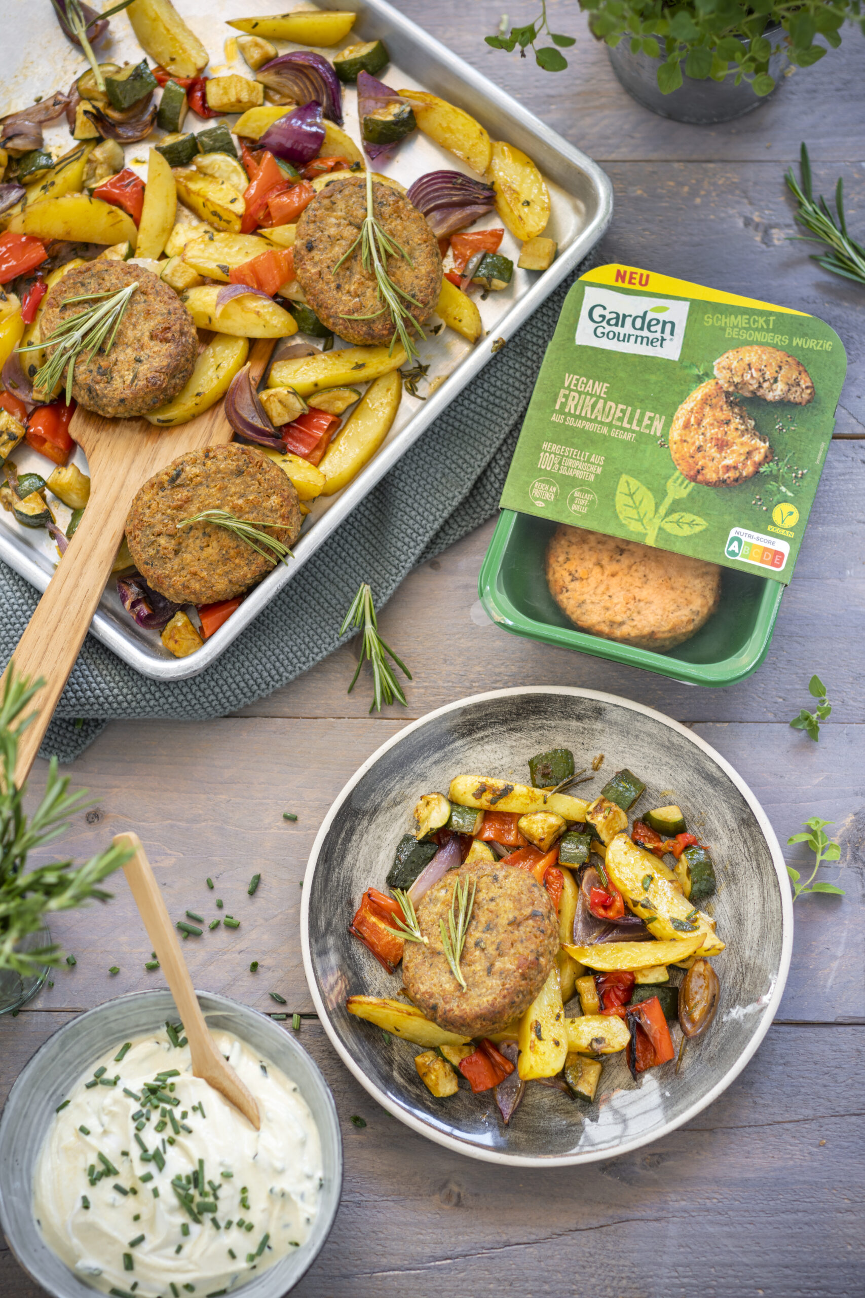 Pflanzliche Innovationen zum Jahresstart: Nestlé serviert vegane Schokolade, Frikadellen und Sauce